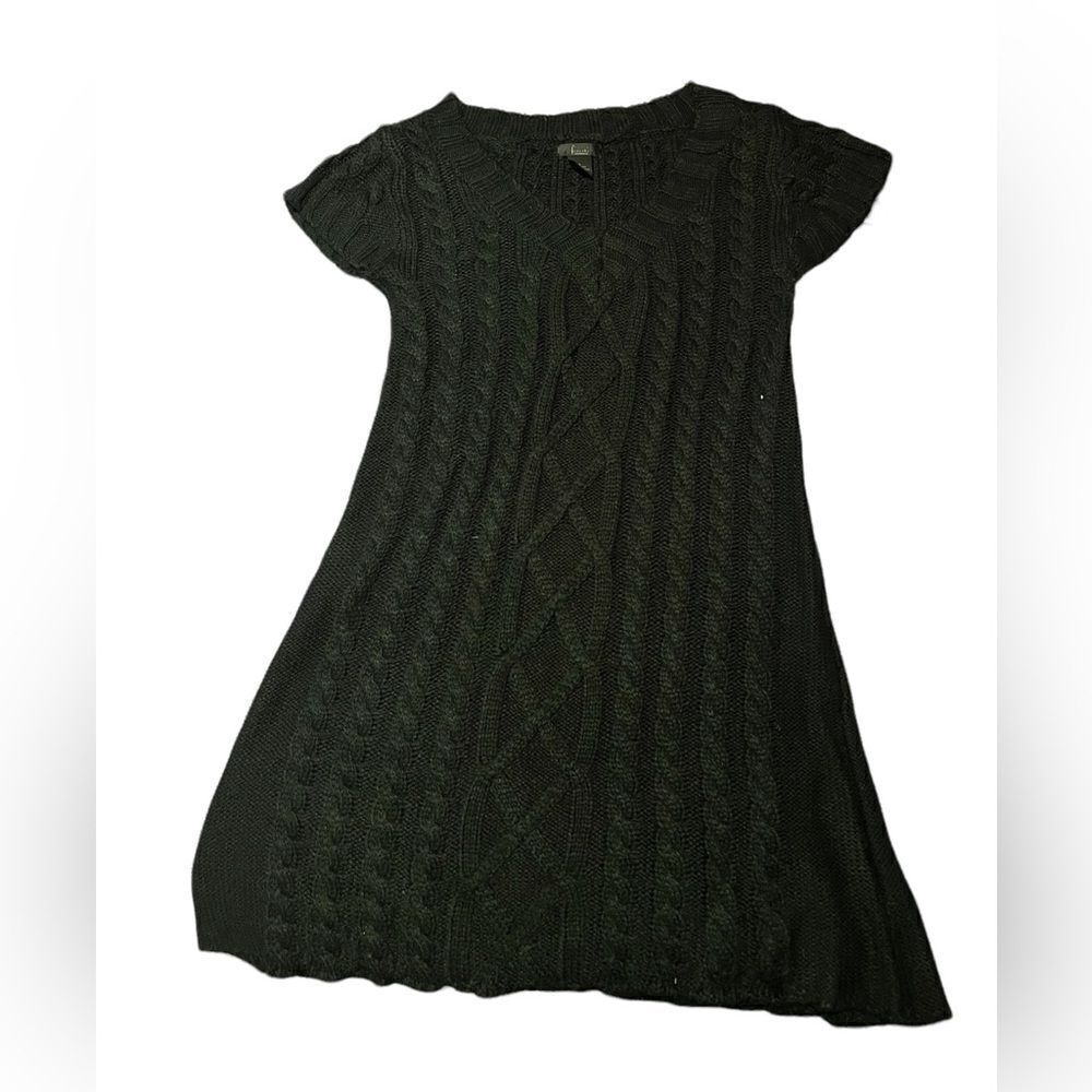Cable knit v neck sweater dress